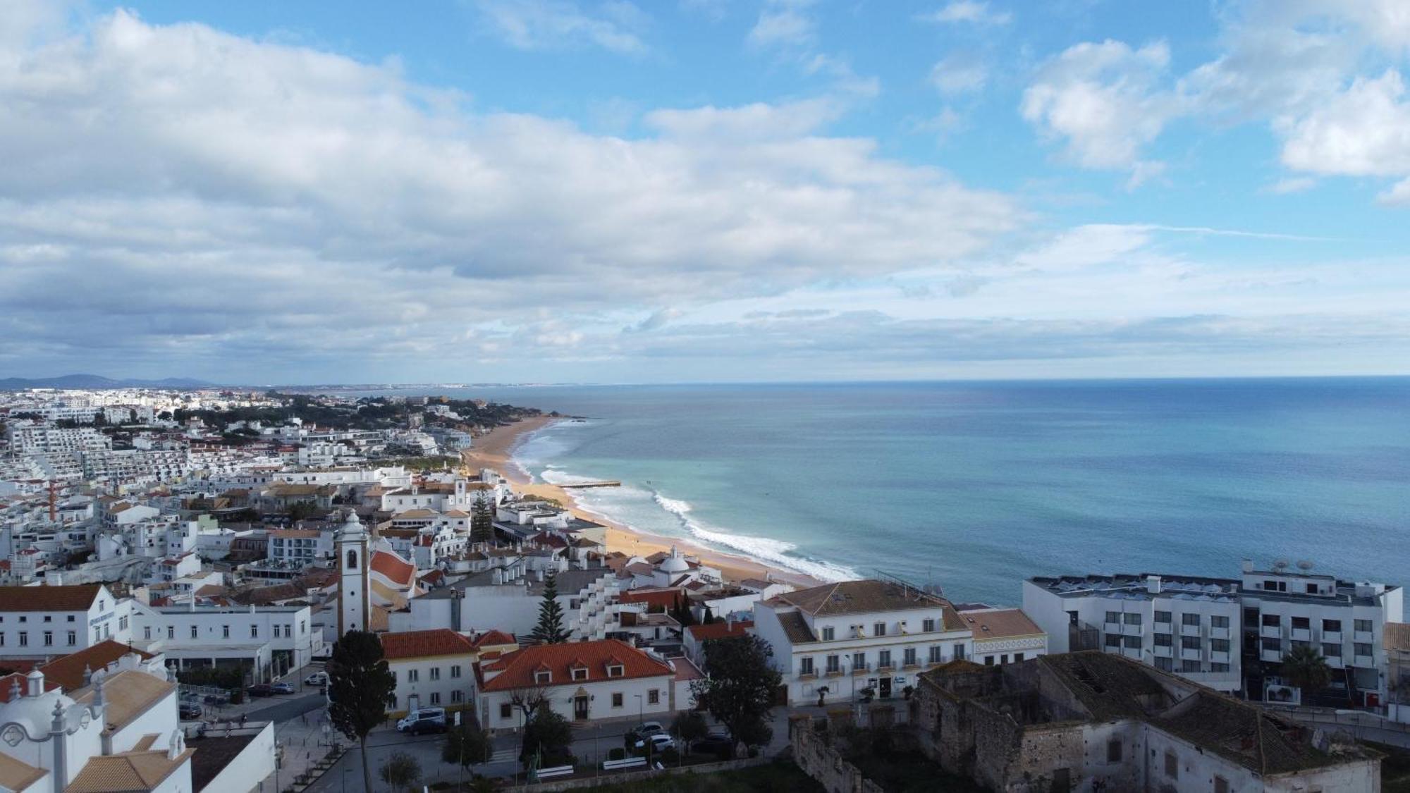 Olimar Sea View Apartament *